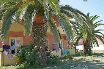 Natural Blue Suites-Canal D'Amour Retreat Апартаменты