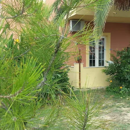 Natural Blue Suites-Canal D'Amour Retreat