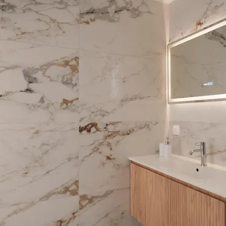 Natural Blue Suites-canal D'amour Retreat