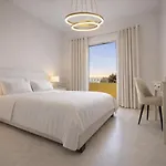 Natural Blue Suites-canal D'amour Retreat Apartament Sidárion