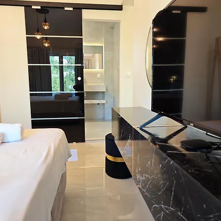 Natural Blue Suites-canal D'amour Retreat סידריון