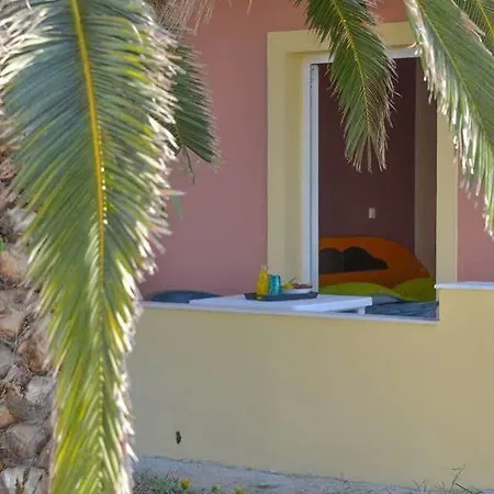 Natural Blue Suites-canal D'amour Retreat Sidárion