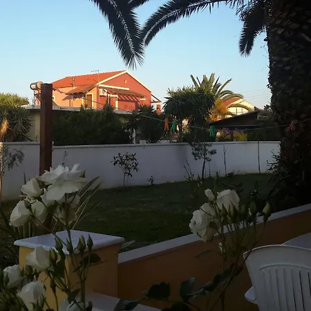 Natural Blue Suites-canal D'amour Retreat