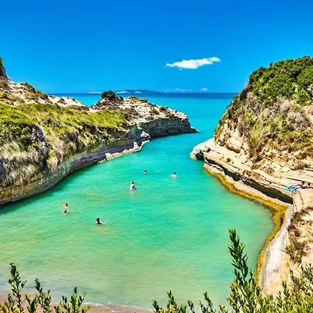 Natural Blue Suites-Canal D'Amour Retreat Apartment *