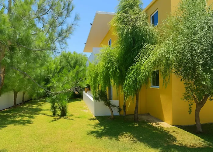 Διαμέρισμα Natural Blue Suites-canal D'amour Retreat *
