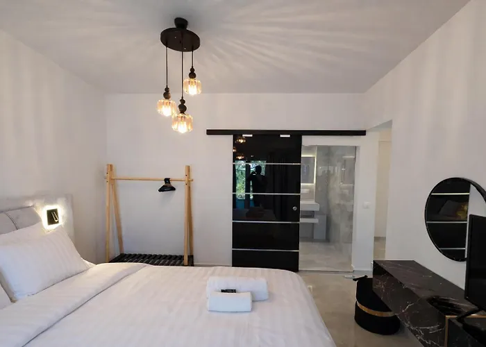 Natural Blue Suites-canal D'amour Retreat Διαμέρισμα
